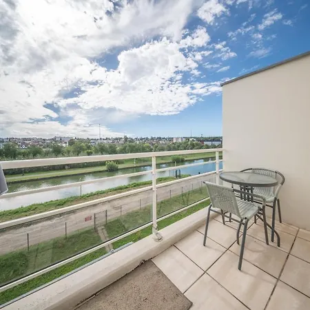 Bord Du Canal 134 Terrasse *