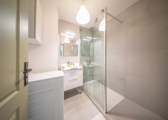 Bord Du Canal 134 Terrasse شقة *